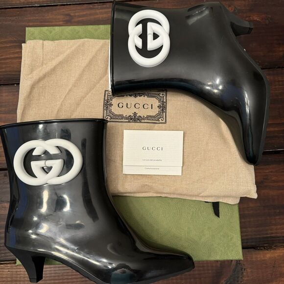 GUCCI Women's Interlocking G Rubber Ankle Boots - Picture 3 of 16